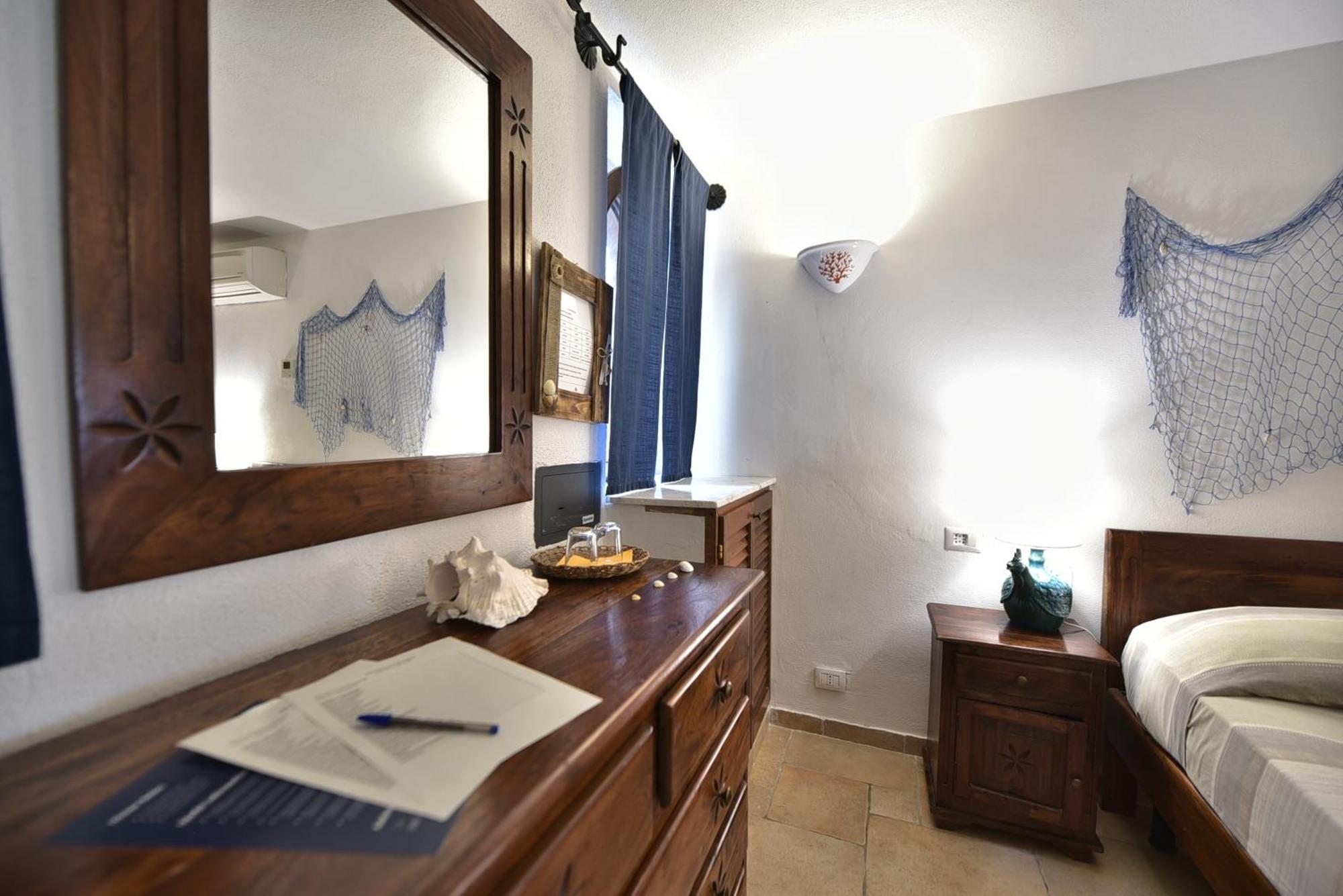 Villa Minda Lodge & View San Teodoro  Ngoại thất bức ảnh