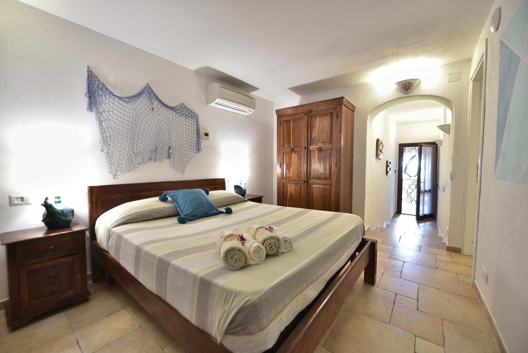 Villa Minda Lodge & View San Teodoro  Phòng bức ảnh